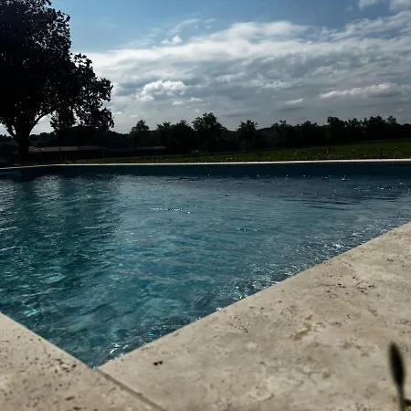 A Majeste 10 Personnes A Barcugnan, Gers Tatil Evi