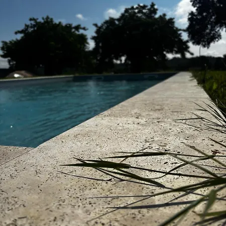 بيت للعطل A Majeste 10 Personnes A Barcugnan, Gers Barcugnan