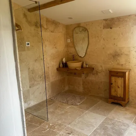 A Majeste 10 Personnes A Barcugnan, Gers * Barcugnan