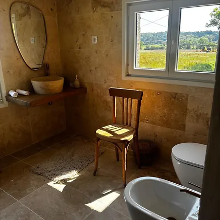 A Majeste 10 Personnes A Barcugnan, Gers