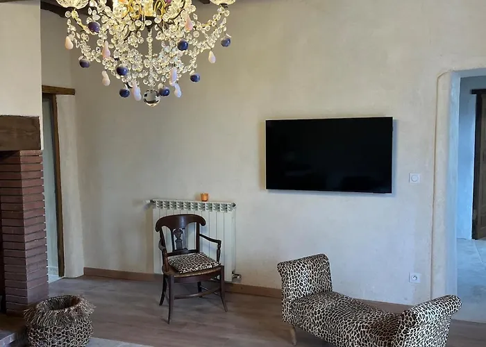 A Majeste 10 Personnes A Barcugnan, Gers * Barcugnan